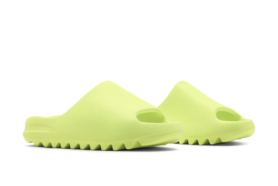 Yeezy Slides 'Glow Green'