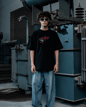 BLOOMED SNAKE TEE