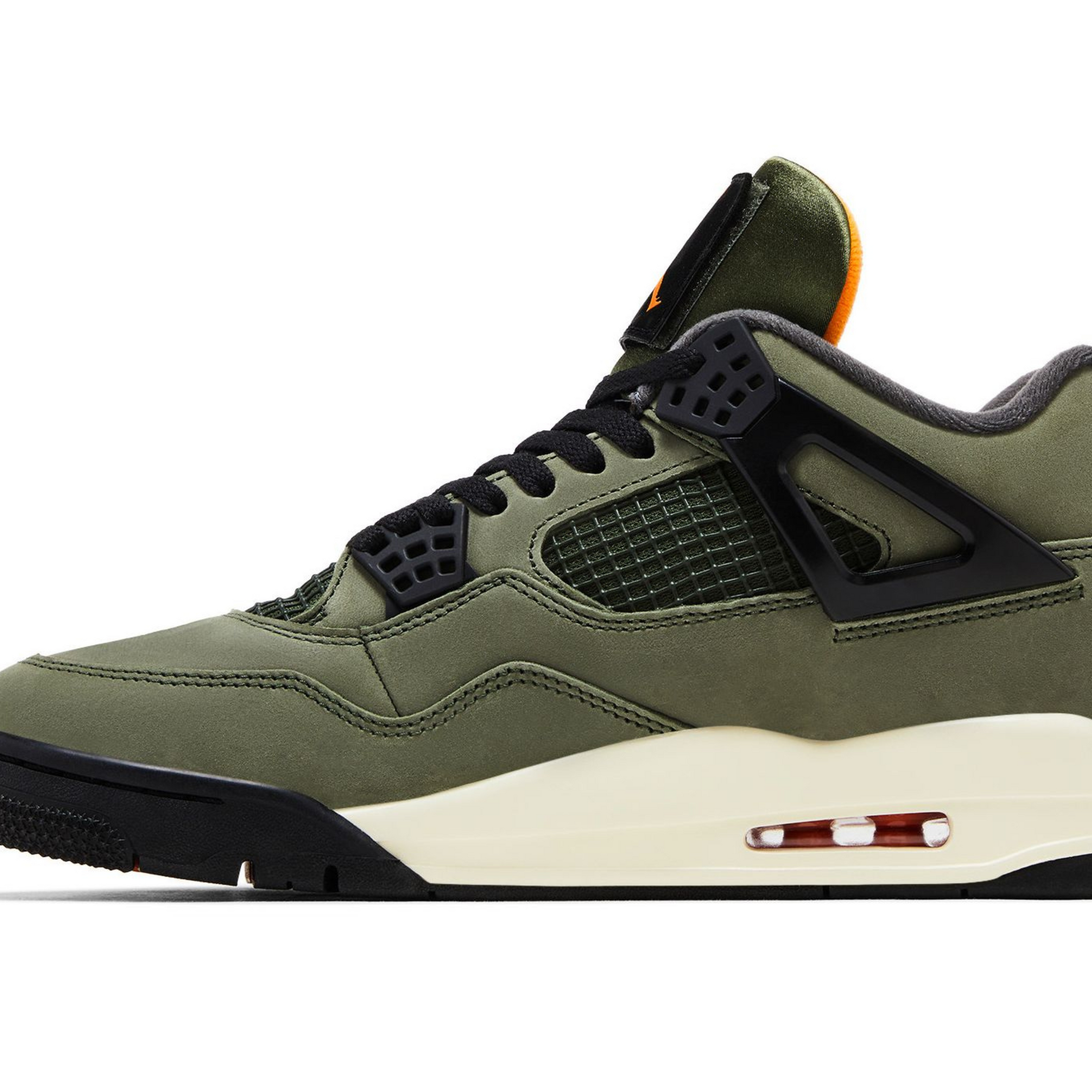 Undefeated x Air Jordan 4 Retro 2025