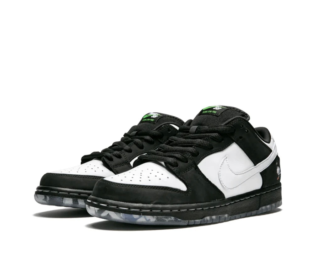 NIKE SB DUNK LOW STAPLE PANDA PIGEON