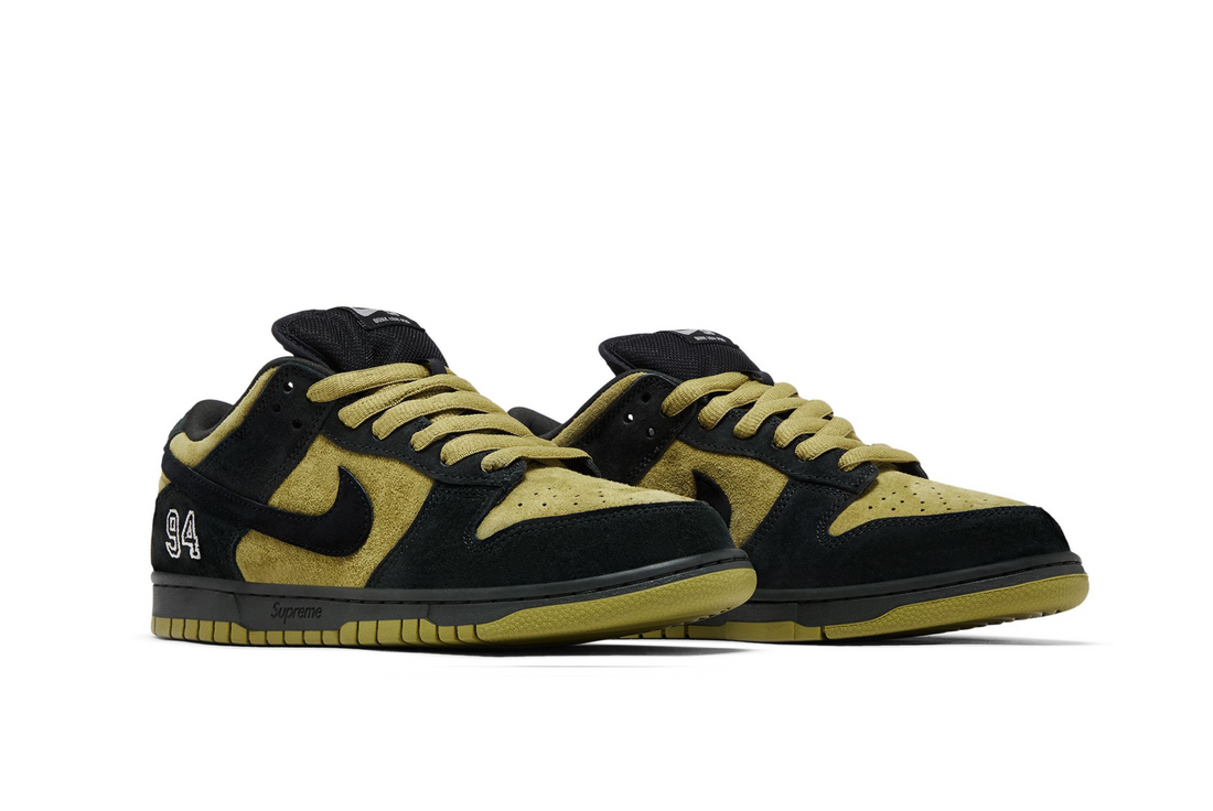 Supreme x Dunk Low SB 'Camper Green'