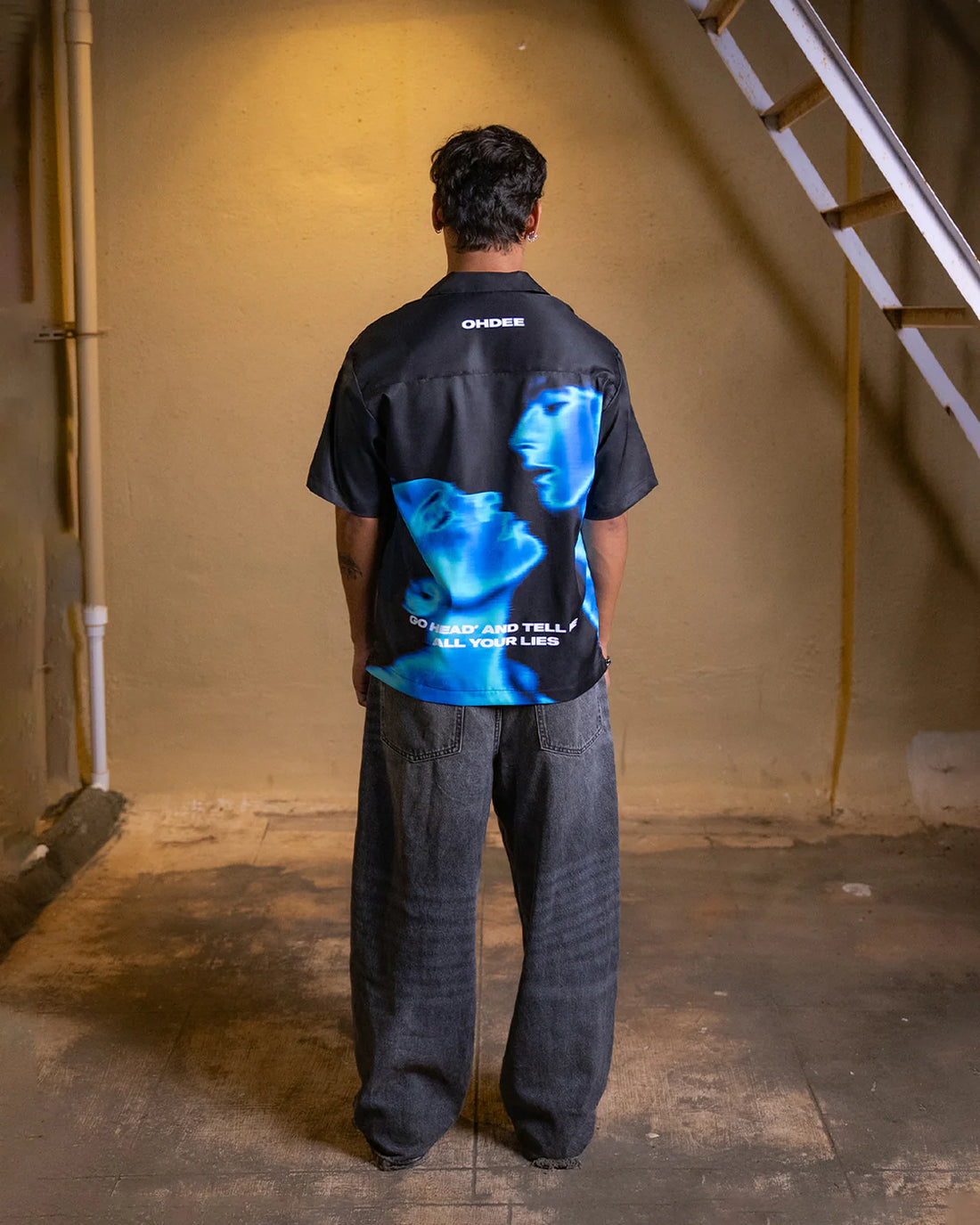 DECEPTION SHIRT (UNISEX)