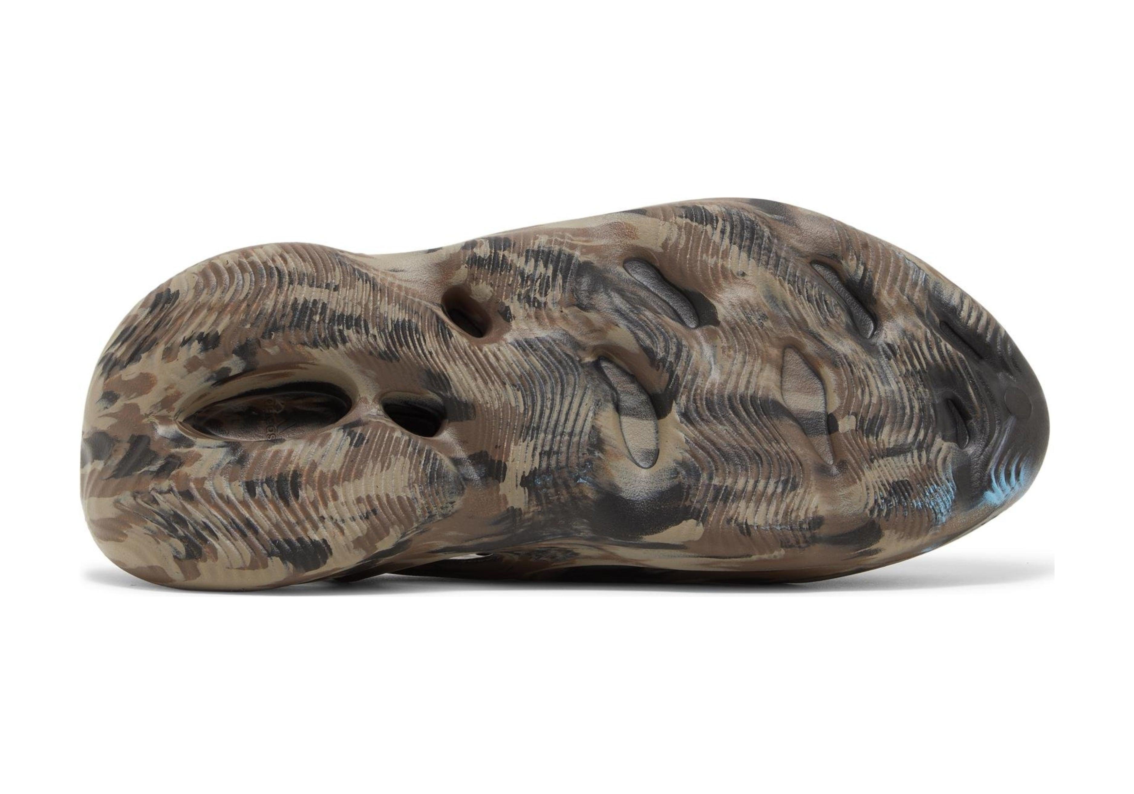 Yeezy Foam Runner 'MX Cinder' – Cop Your Drip