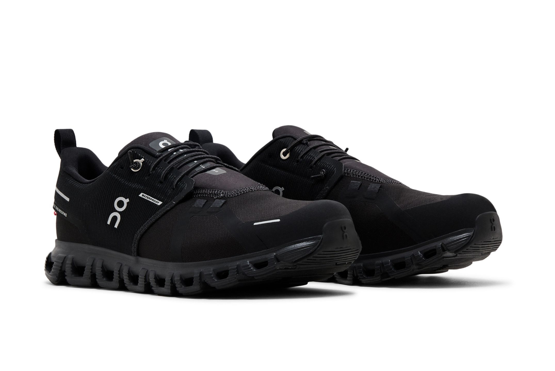 On Running Cloud 6 'All Black'
