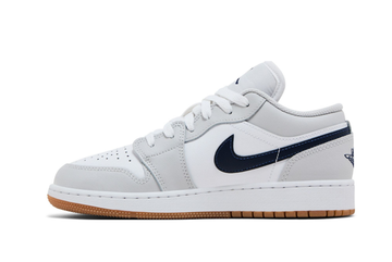 Air Jordan 1 Low 'Light Smoke Grey Midnight Neutral Grey'