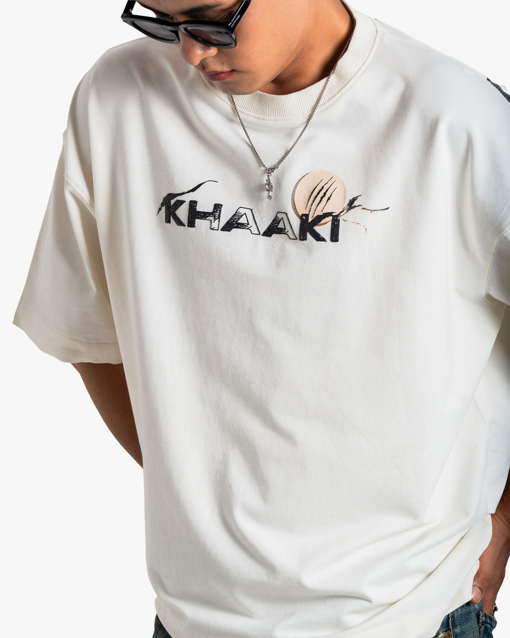 Ruthless – Premium Oversized Streetwear T-Shirt