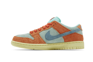 Dunk Low SB 'Orange Emerald Rise'
