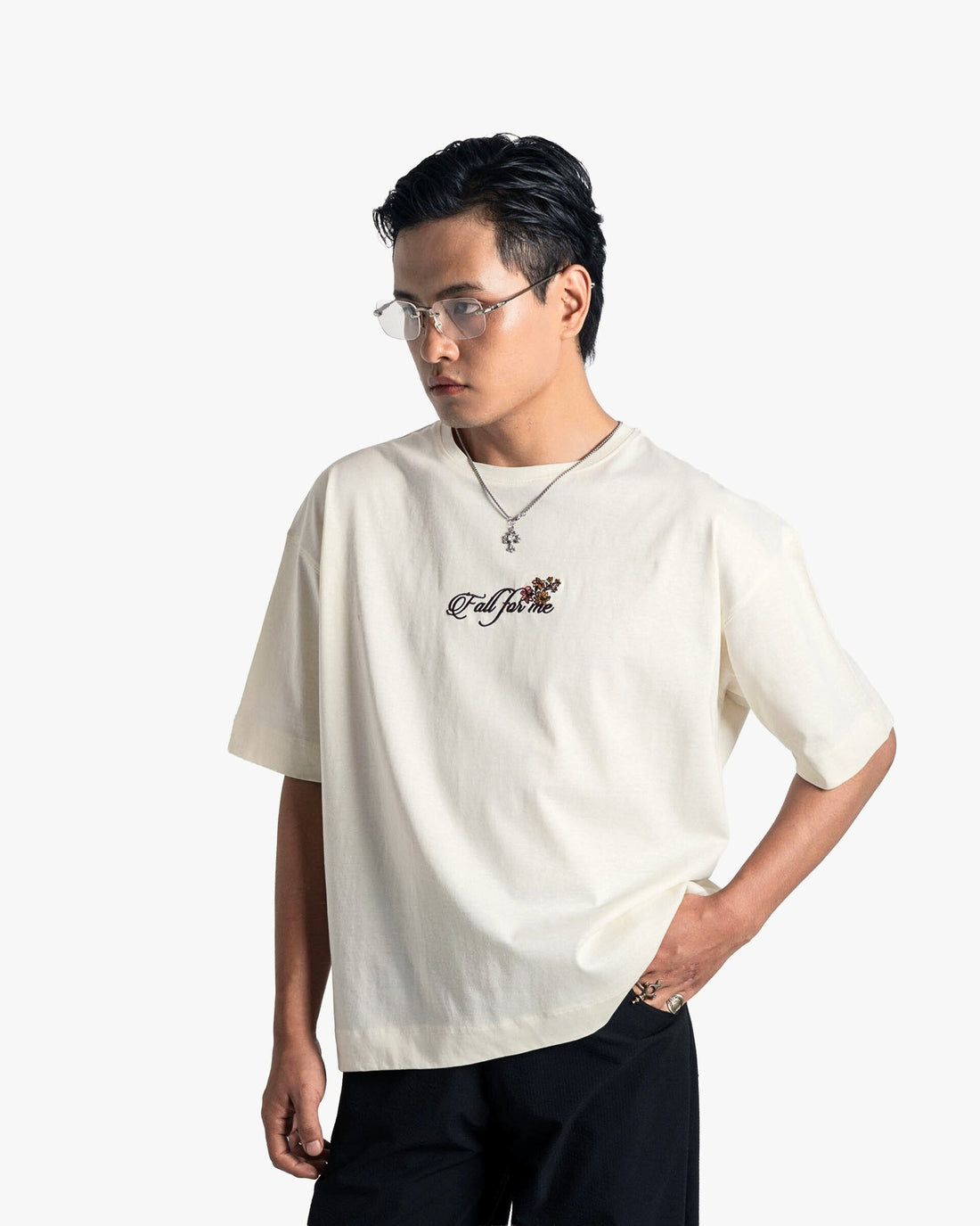 Fall For Me - Off-White Embroidered Oversized T-shirt